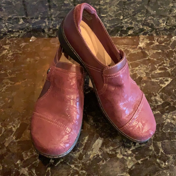 Clarks Loafers - Picture 2 of 8